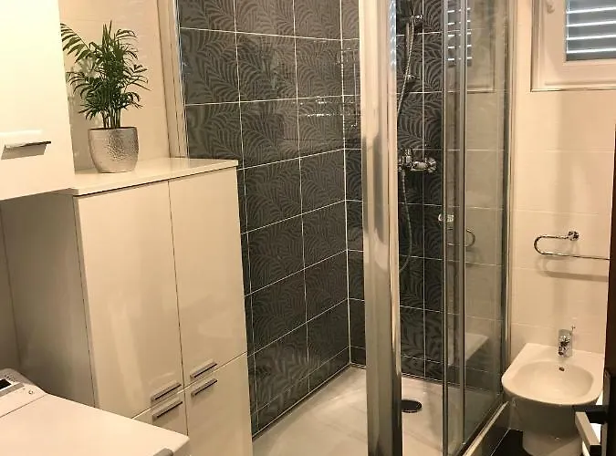 Rojana Апартаменты Водице